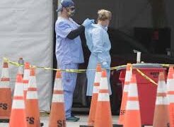 Hospitales en Texas y Florida se acercan a su máxima capacidad por covid-19