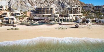 Baja California Sur cierra de nuevo sus playas ante más contagios