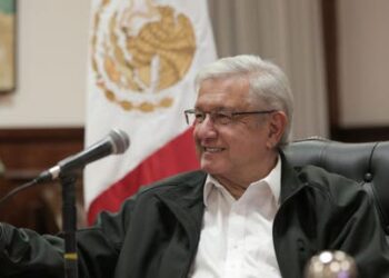 Los conservadores que ﬁngían ser liberales por ﬁn se están quitando la máscara: AMLO
