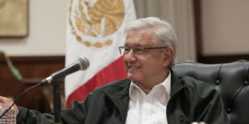 Los conservadores que ﬁngían ser liberales por ﬁn se están quitando la máscara: AMLO