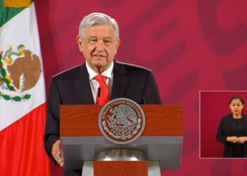 AMLO presenta proyecto de reforma para aumentar 40% las pensiones