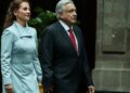 Métanse conmigo, no con mi familia: AMLO