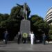 AMLO deposita una ofrenda floral en el monumento a Abraham Lincoln en Washington