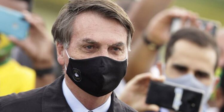 Bolsonaro da negativo a covid-19