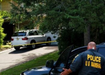 Asesino atenta contra jueza asignada a caso vinculado con Jeffrey Epstein