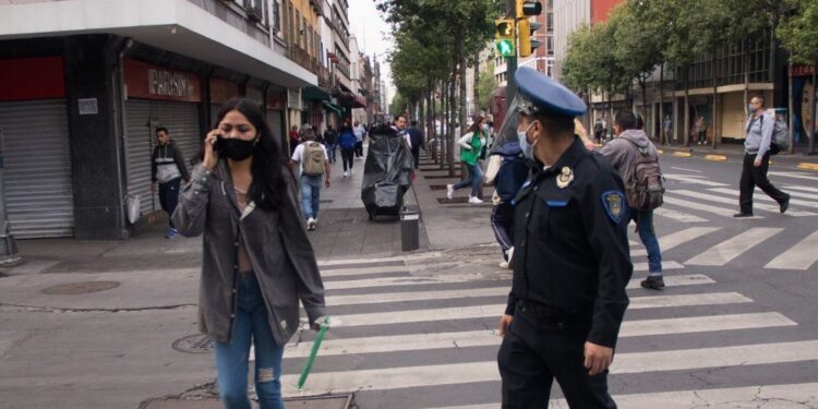 CDMX busca alternativas de movilidad para evitar aglomeraciones por covid-19