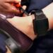 Ponen brazalete de localización a Lozoya para seguir su proceso en libertad