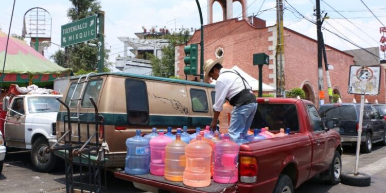 El 50% de los garrafones en CDMX tienen materia fecal: IPN