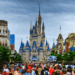 Disney World reabre sus puertas, en plena alza de contagios