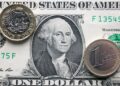 El dólar cierra en 22.72 pesos, BMV gana ante optimismo sobre vacuna COVID-19