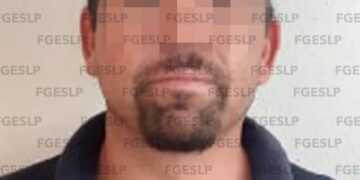 Orden de aprehensión por despojo a mujer