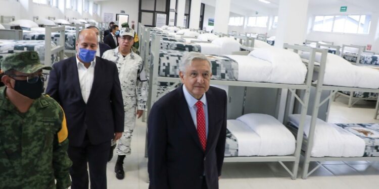 AMLO advierte al CJNG que no se intimidará ante crimen