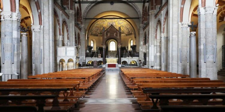 Roban a sacerdote 500 mil pesos, plumas y relojes de alto valor en CDMX