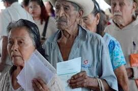 Adultos mayores ya pueden recibir 4 meses de pensión adelantados