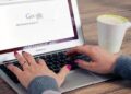 Usa tus redes sociales para que te den trabajo, te damos 6 tips