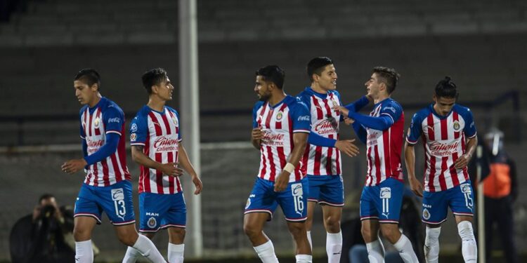Chivas se burla del América tras eliminarlo de la Copa GNP