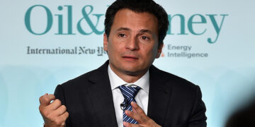 España autoriza extradición a México de Emilio Lozoya, exdirector de Pemex