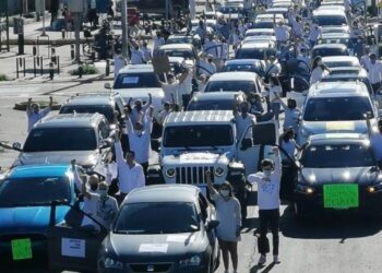 Miles marchan y rompen el silencio en Celaya contra la inseguridad