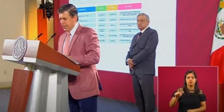 Profeco multa con 800 mil pesos a gasolineras que no permitieron verificación