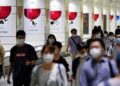 Tokio baja de 200 nuevos casos diarios de COVID-19 por primera vez