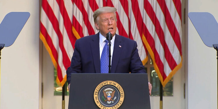 Trump culpa por COVID19 a México y protestas antiracismo
