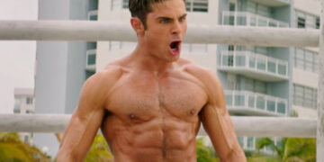 La rutina de Zac Efron para ganar músculo después de los 30
