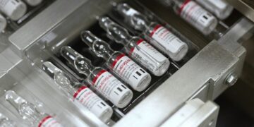 Vacuna “Sputnik V” se probará en 40 mil personas