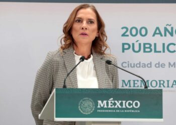 Gutiérrez  Müller acusa a Twitter de recibir dinero por mensajes que denigran a menores de edad