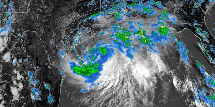 Tormenta tropical Isaías impactará este martes a la ciudad de NY
