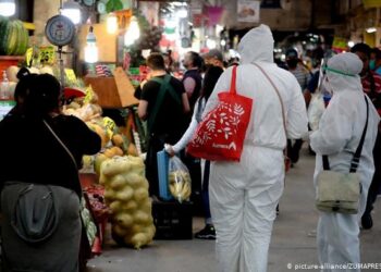 México llega a 492 mil casos de COVID-19