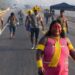Indígenas de Brasil bloquean ruta amazónica en protesta