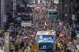 Miles vuelven a protestar en Alemania por restricciones por el coronavirus
