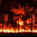 Gigantesco incendio afecta una fábrica de plásticos en Dallas, Texas