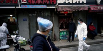 OMS investiga en Wuhan origen del Covid-19