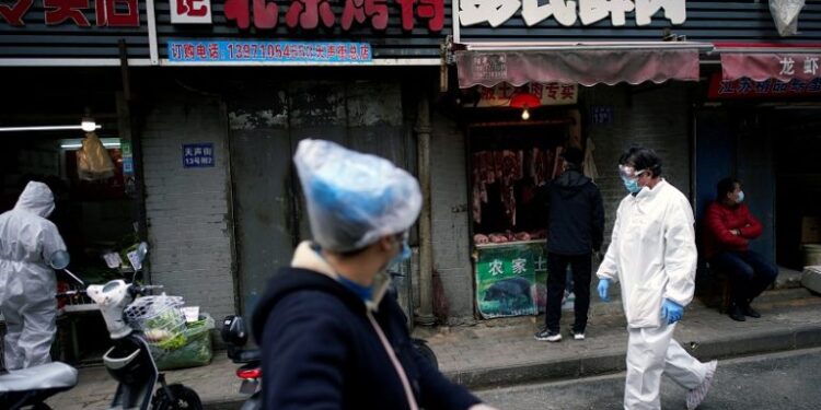 OMS investiga en Wuhan origen del Covid-19