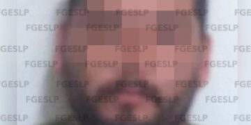 Detienen a sujeto con cuchillo y droga en Soledad