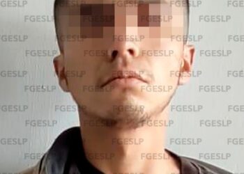 Detienen a joven intentando despojar a una persona de su coche