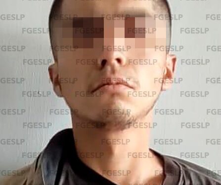 Detienen a joven intentando despojar a una persona de su coche