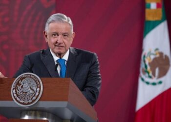 México tiene dinero suficiente para compra de vacunas Covid-19: AMLO