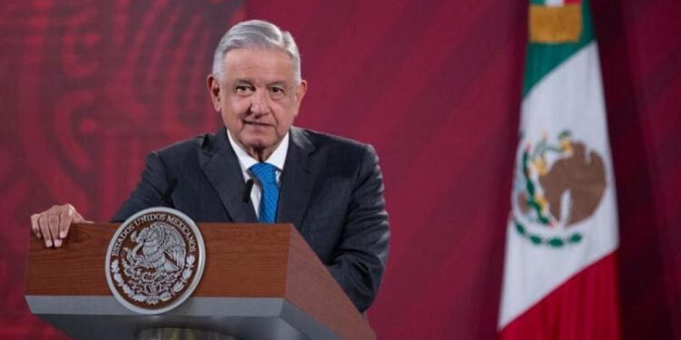 México tiene dinero suficiente para compra de vacunas Covid-19: AMLO