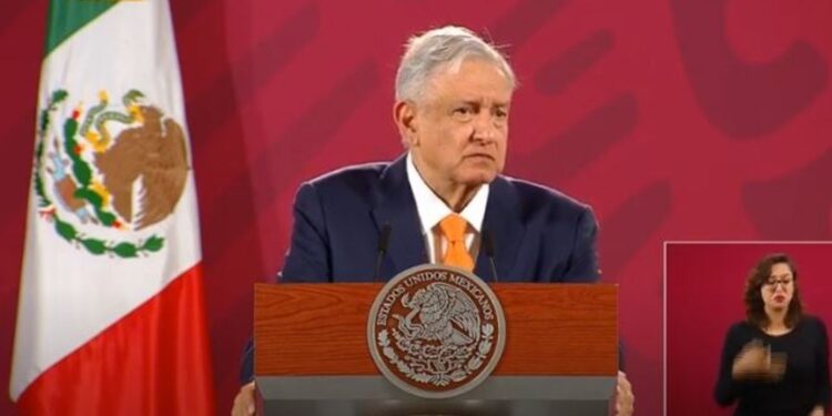 AMLO: FGR tendrá que aclarar si video sobre sobornos es el que entregó Lozoya