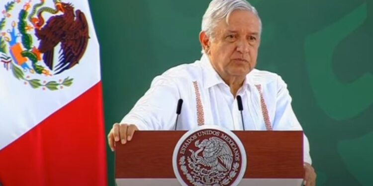 AMLO califica como normal las discrepancias en su Gabinete
