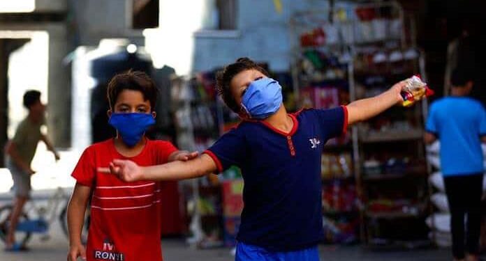 Niños asintomáticos con COVID-19 pueden expulsar virus durante semanas