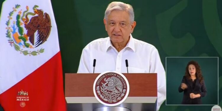 López Obrador pide esperar al 15 de septiembre para consulta a expresidentes