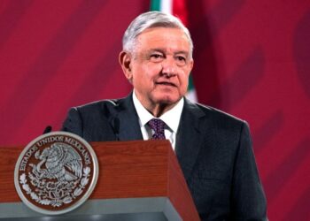 AMLO explica tres maneras de pedir consulta para enjuiciar a expresidentes