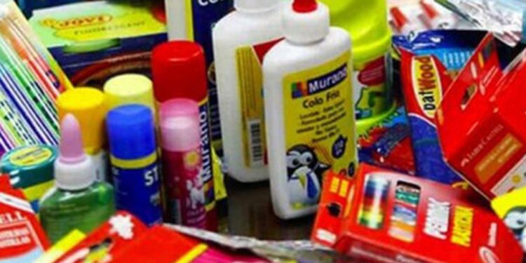 Cae 70% venta de útiles en México en inicio escolar 2020