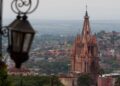España absuelve a mujer acusada de secuestro en México