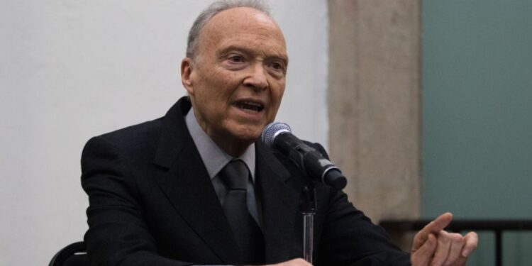 FGR asegura propiedades de Emilio Lozoya, informa Gertz Manero