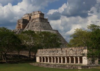 Uxmal, modelo para zonas arqueológicas