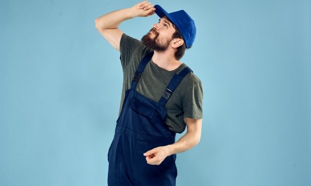 El overol masculino está de regreso y estos 8 looks lo comprueban